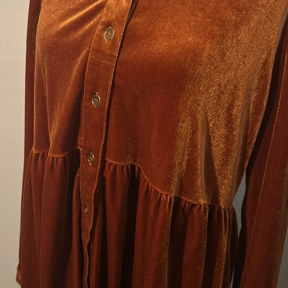 Umgee button down medium tunic C - Picture 3 of 8